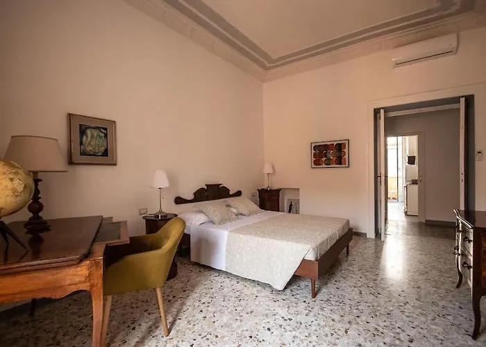 Rhome Elegant Apartment