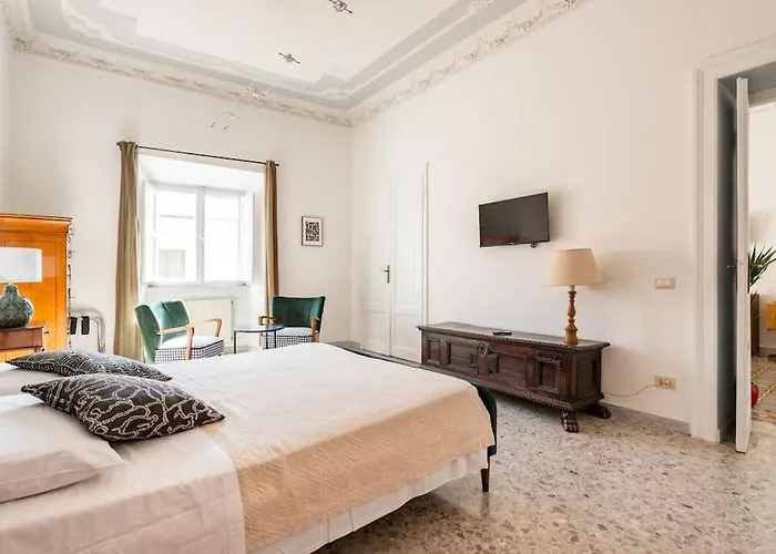 Rhome Elegant