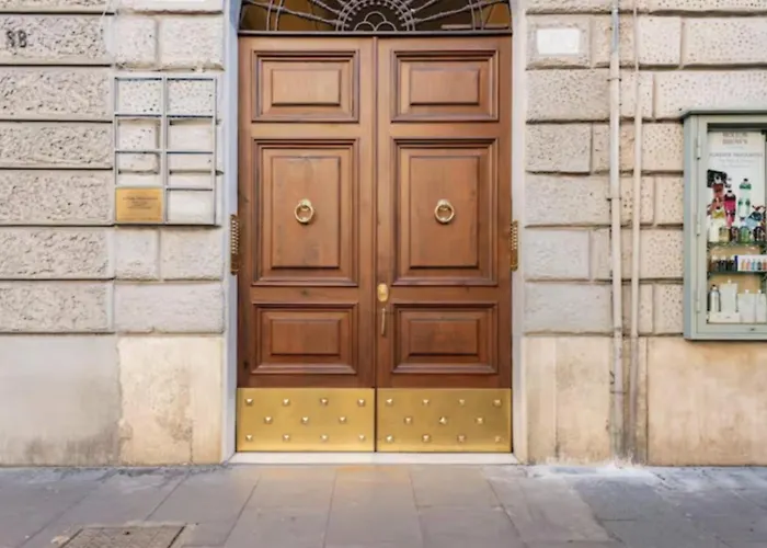 Rhome Elegant Apartment Rom